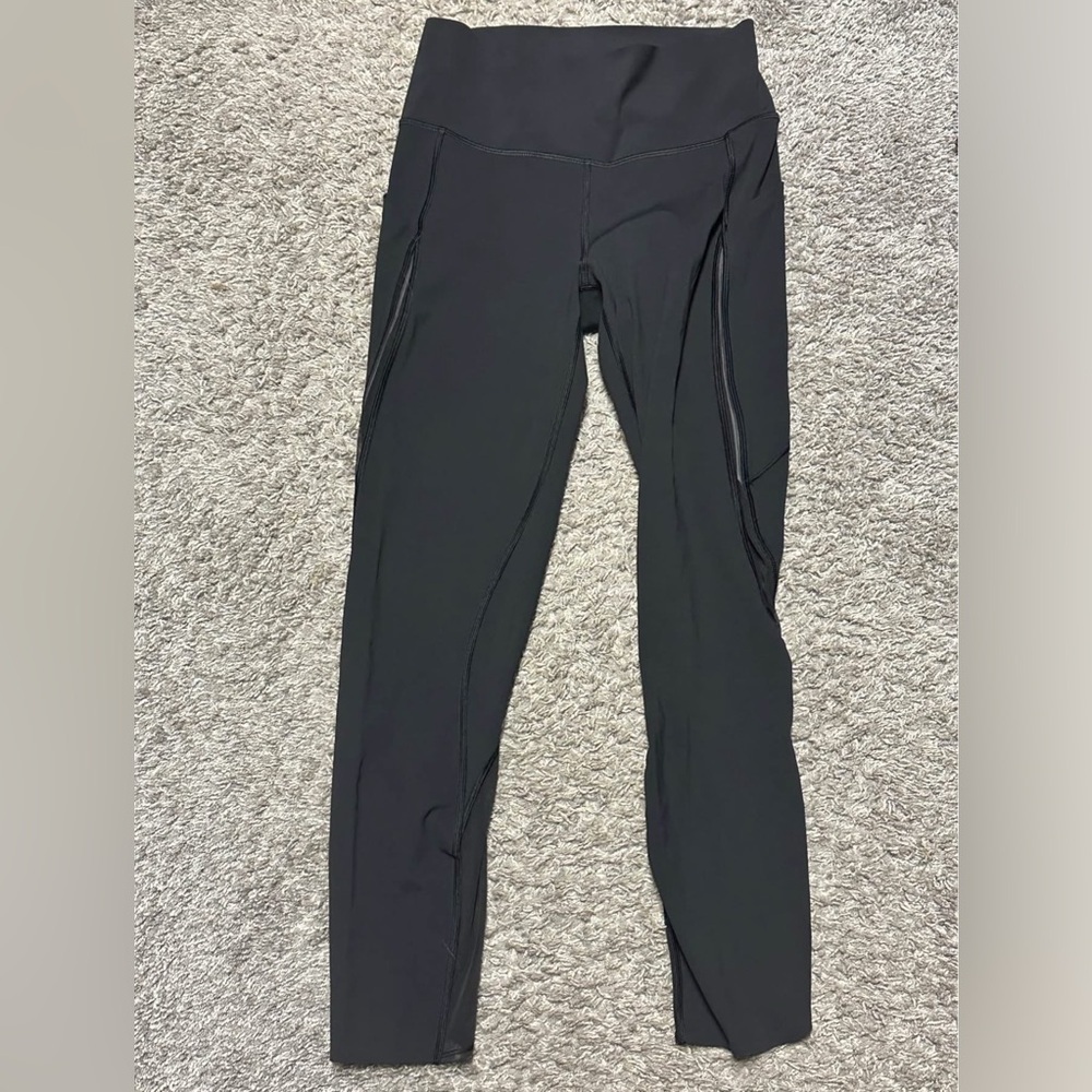 EUC Lululemon Pace Perfect 7/8 Tight (25") Black Size 6 - Picture 1 of 2